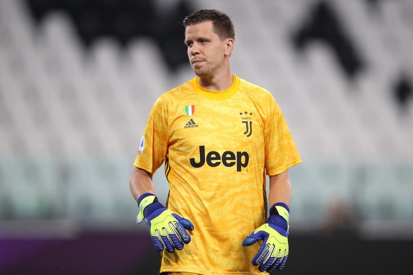 Juventus FC 2019-20 GK 2 Kit