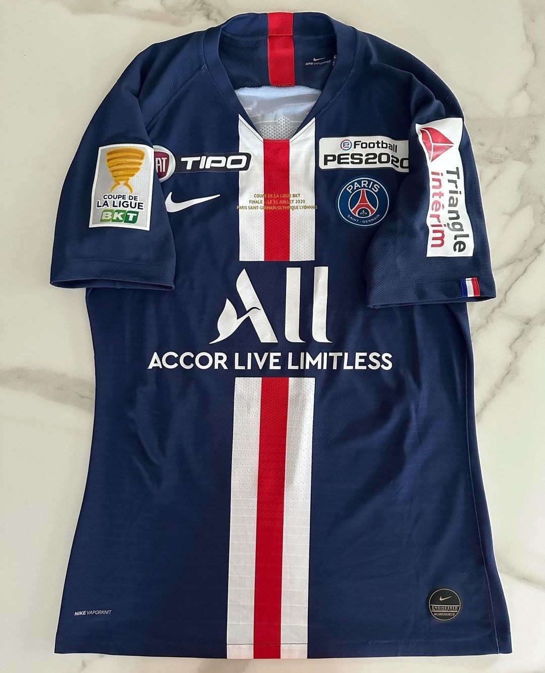Paris Saint-Germain 2019-20 Coupe de la Ligue Final Kit