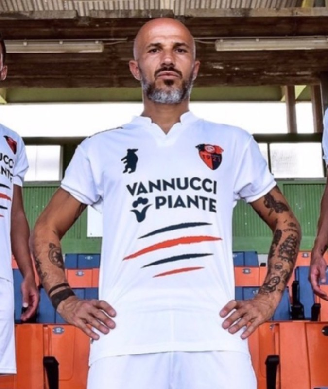 FC Pistoiese 2019-20 Away Kit
