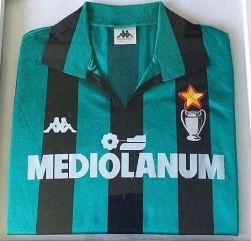 AC Milan 1989-90 Intercontinental Cup Third Kit