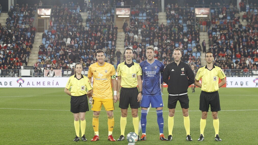 UD Almería 2019-20 GK 3 Kit