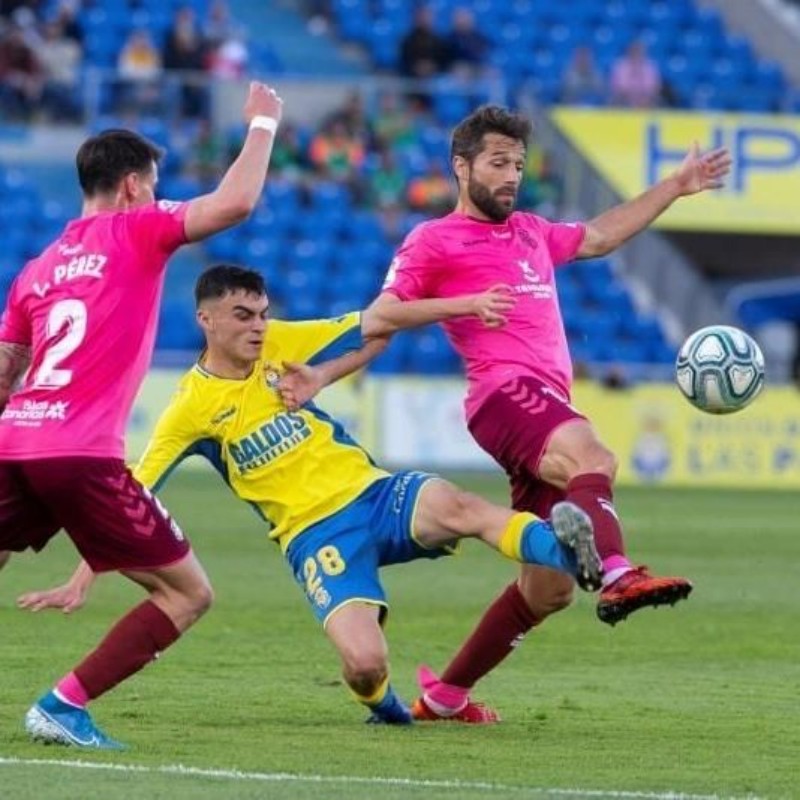 UD Las Palmas 2019-20 Home 2 Kit
