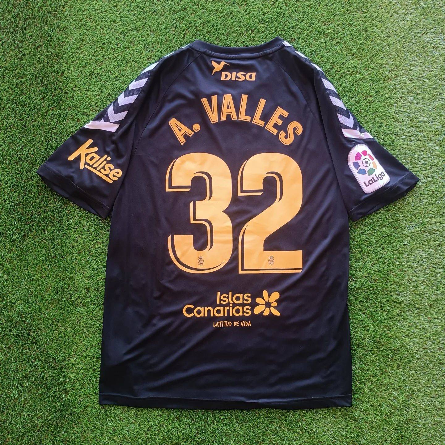 UD Las Palmas 2019-20 GK 2 Kit