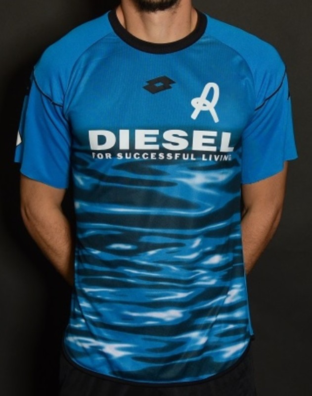 LR Vicenza 2019-20 GK 1 Kit