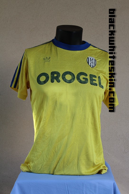 AC Cesena 1989-90 Away Kit
