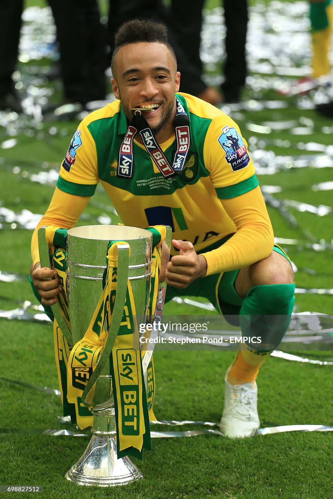 Norwich City 2014-15 EFL Championship Play-Off Final Kit