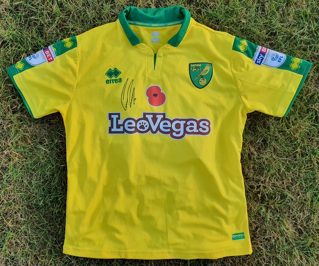 Norwich City 2017-18 Home V2 Kit