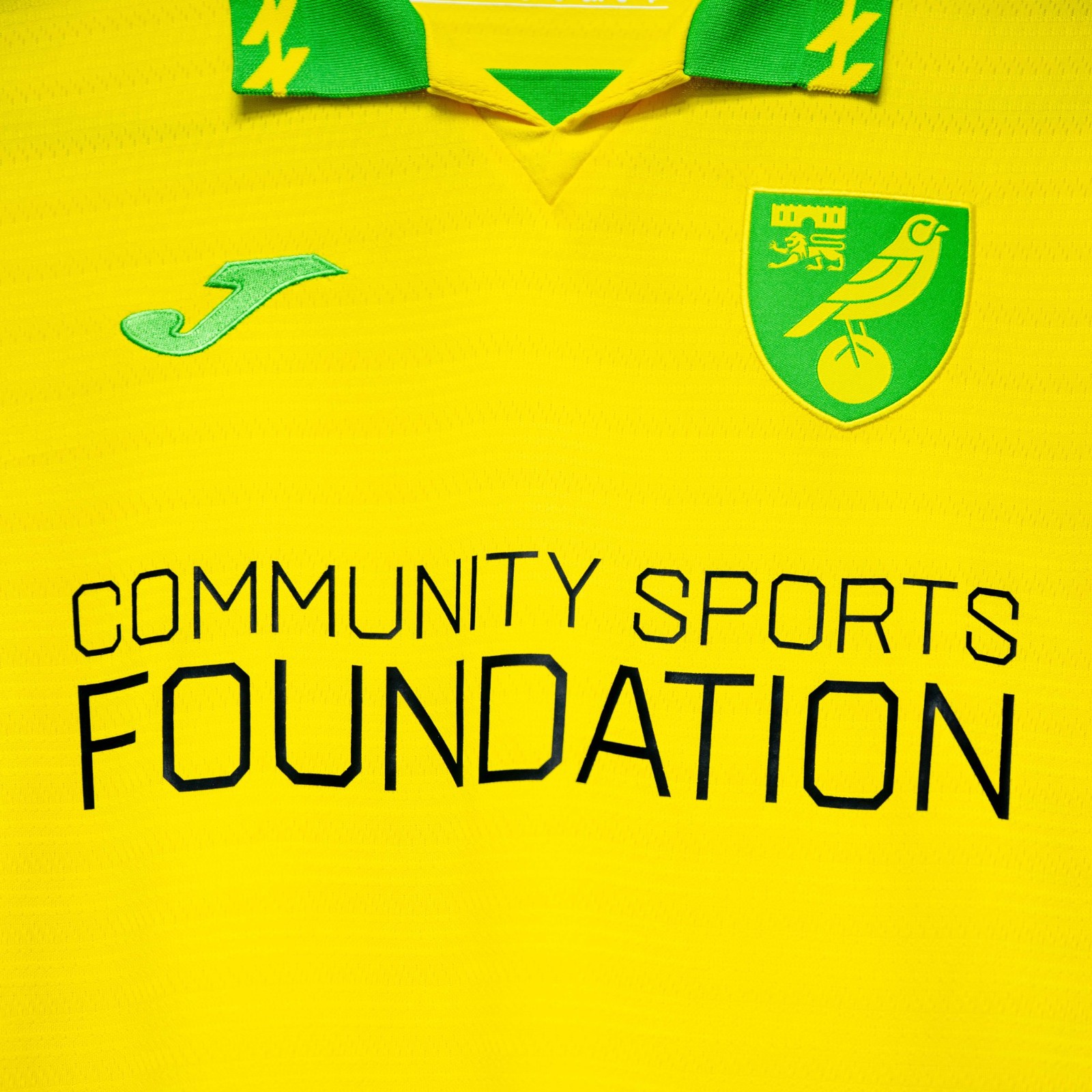Norwich City 2025-26 Home V2 Kit