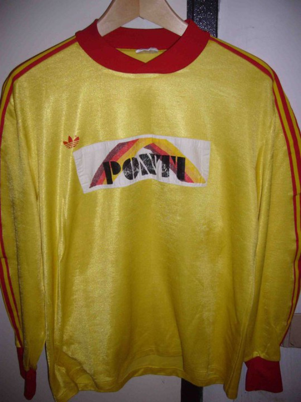 US Lecce 1989-90 Third Kit