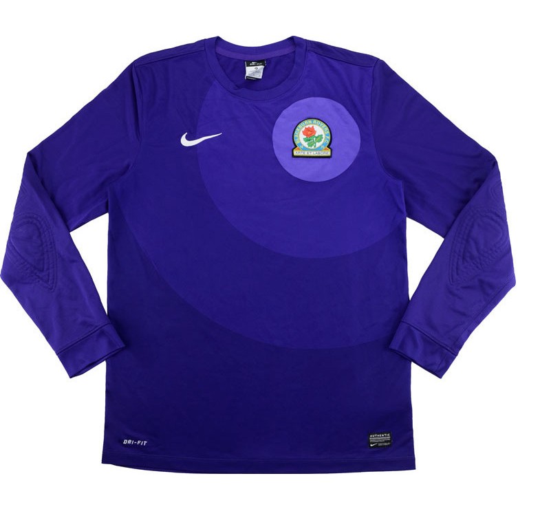 Blackburn Rovers 2013-14 GK 2 Kit