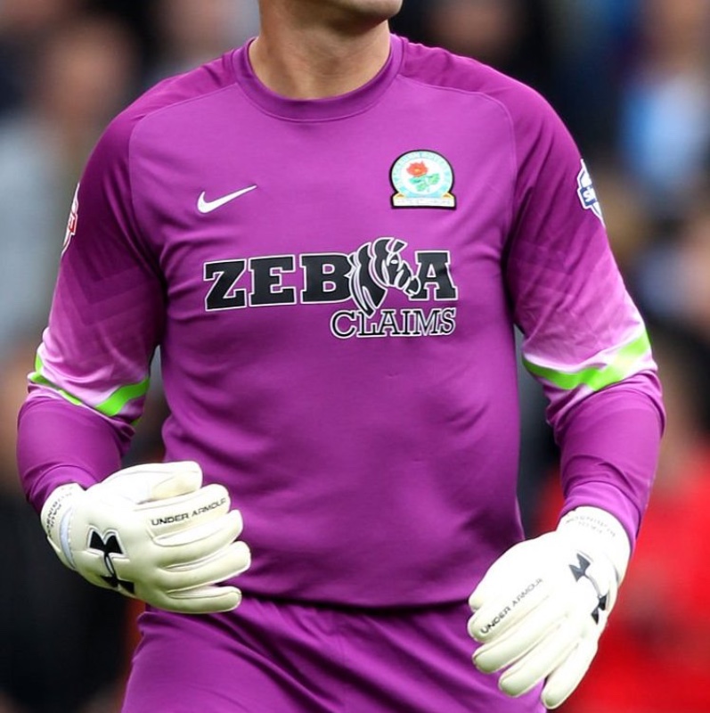 Blackburn Rovers 2014-15 GK 1 Kit