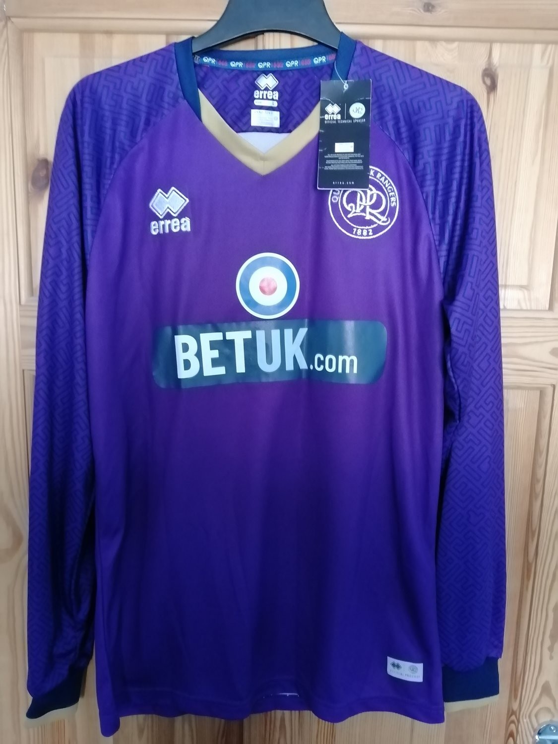 Queens Park Rangers 2019-20 GK 1 Kit