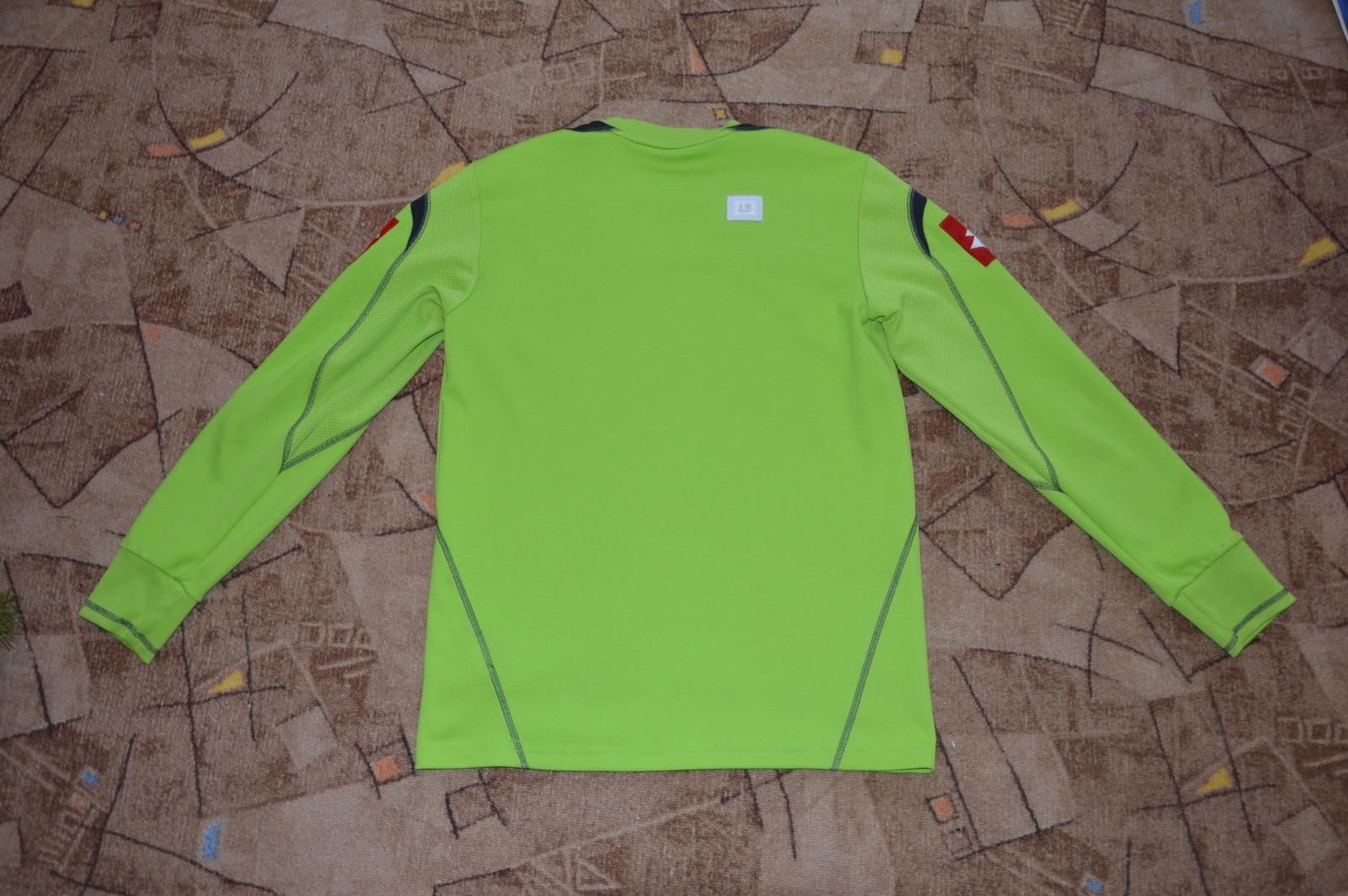 Queens Park Rangers 2010-11 GK 1 Kit