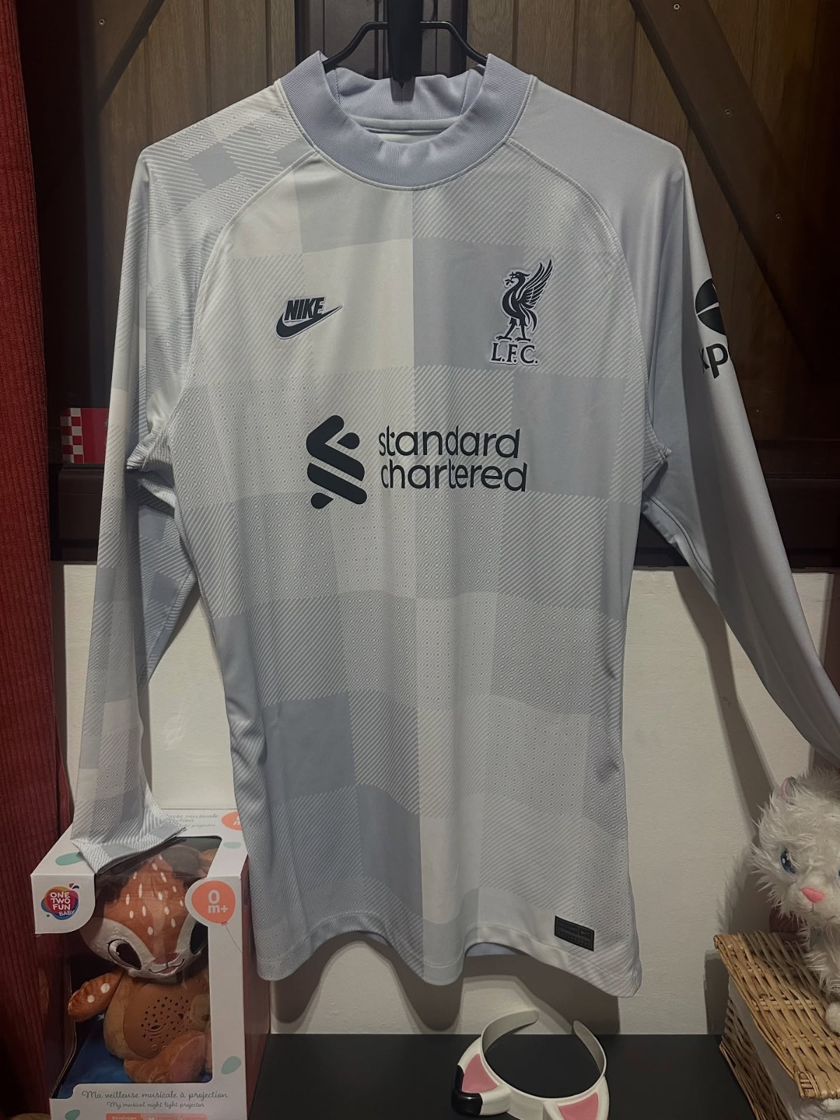 Liverpool FC 2021-22 GK Fourth Kit
