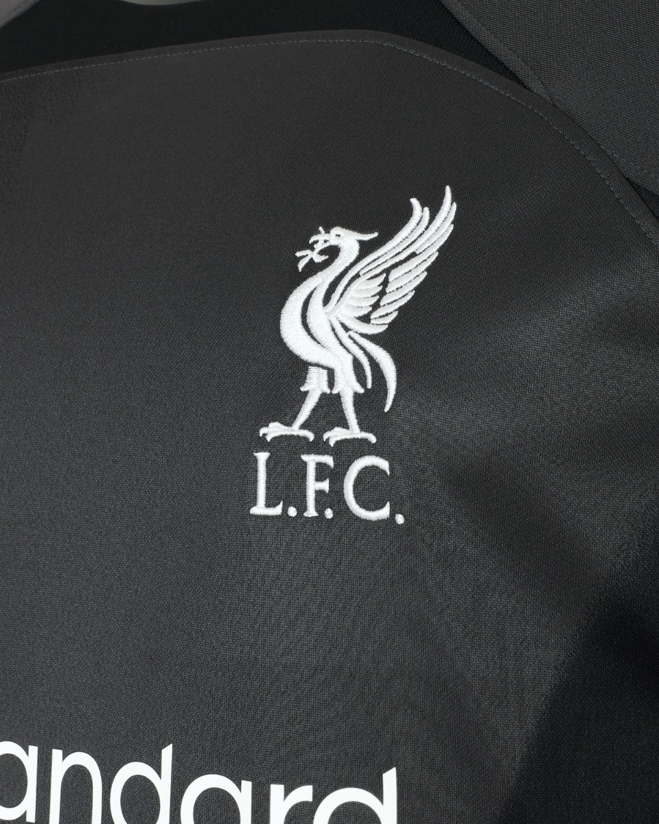 Liverpool FC 2022-23 GK 2 Kit