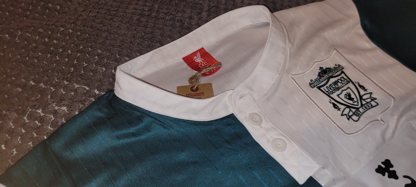 Liverpool FC 1995-96 Away Kit