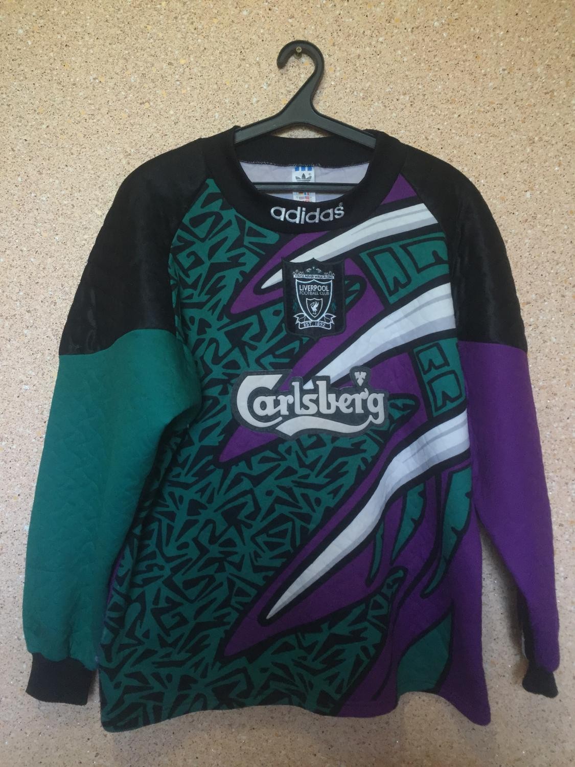 Liverpool FC 1995-96 GK 1 Kit