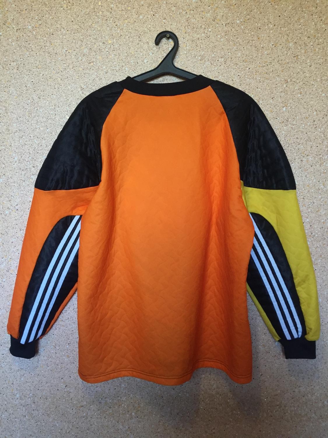 Liverpool FC 1995-96 GK 2 Kit