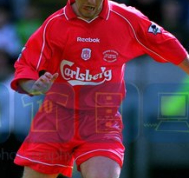 Liverpool FC 2000-01 Home 2 Kit