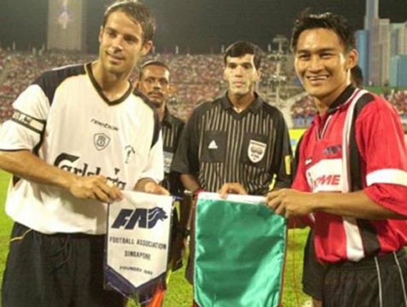 Liverpool FC 2001-02 Pre-Season Away Kit