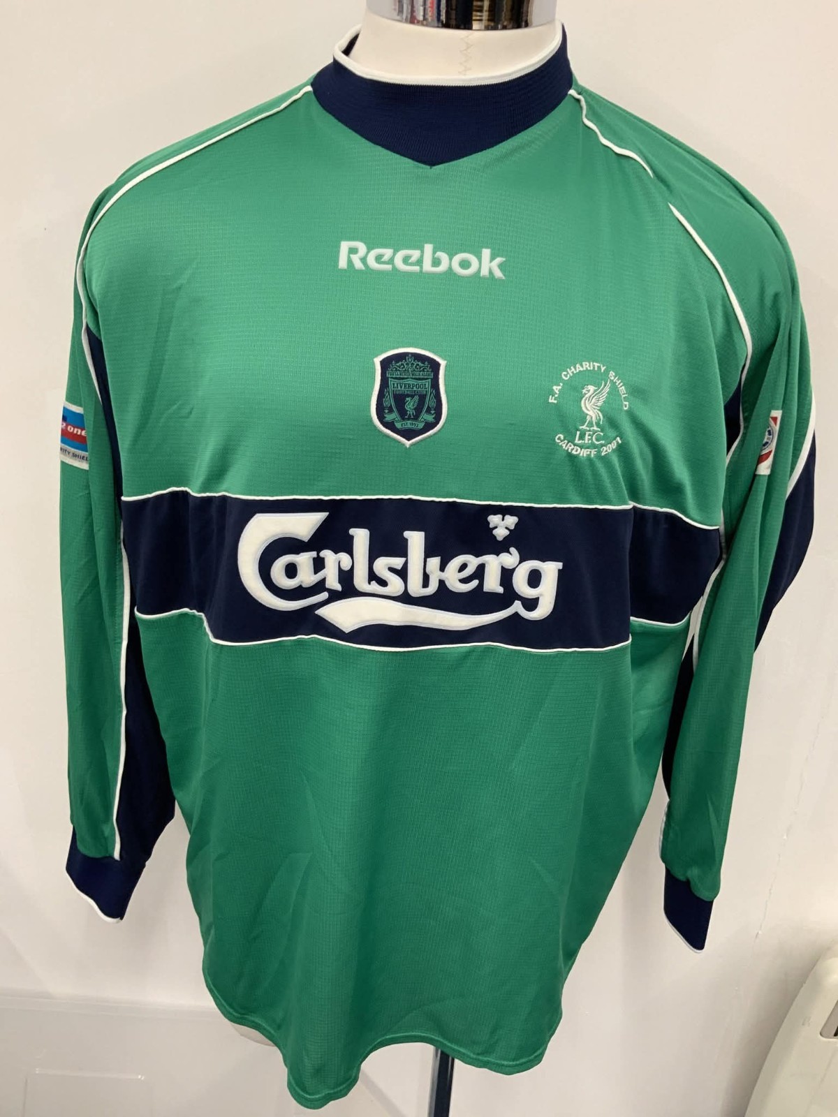 Liverpool FC 2001-02 Charity Shield GK Kit