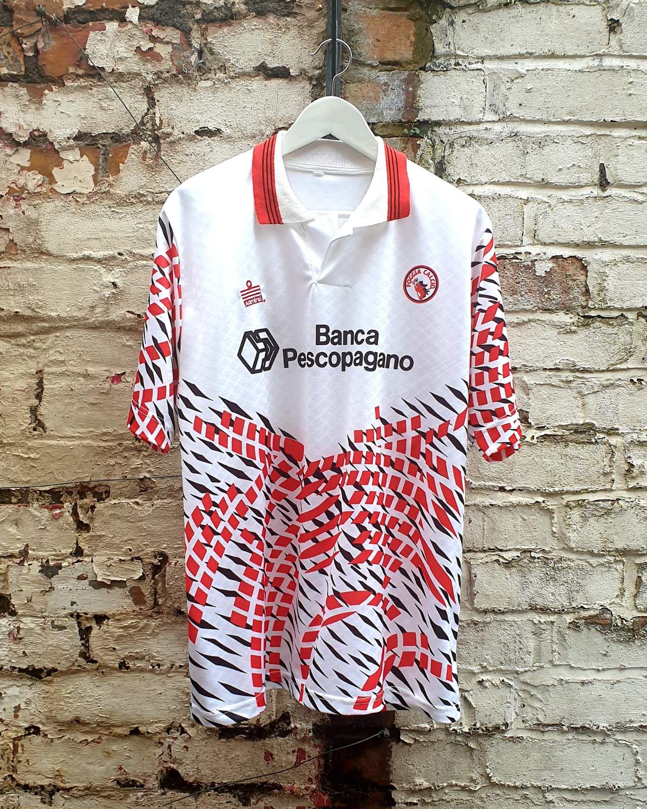 Foggia 1991-92 Away Kit