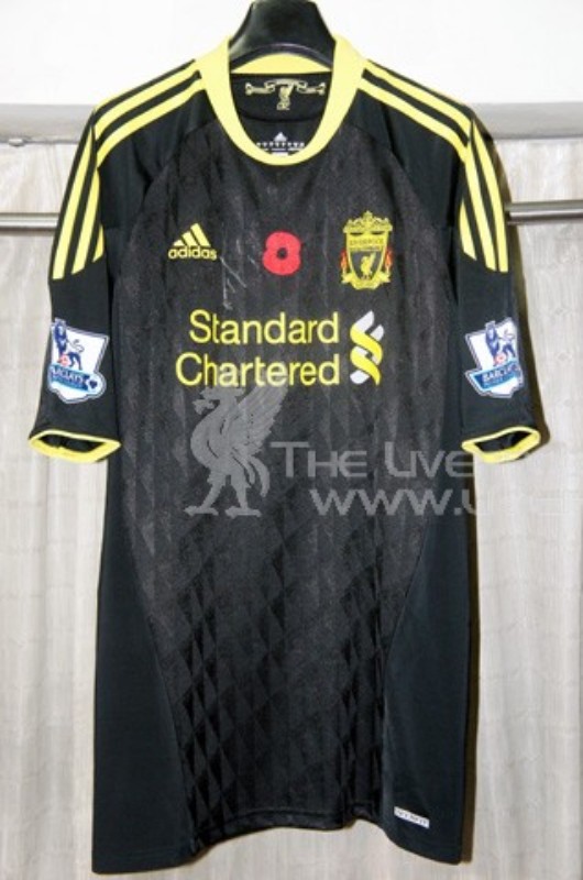 Liverpool FC 2010-11 Third V2 Kit