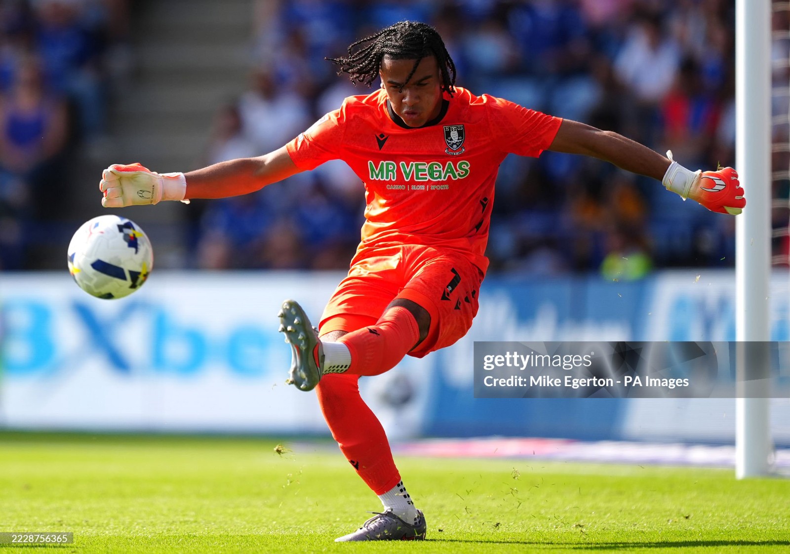 Sheffield Wednesday 2025-26 GK Third V2 Kit