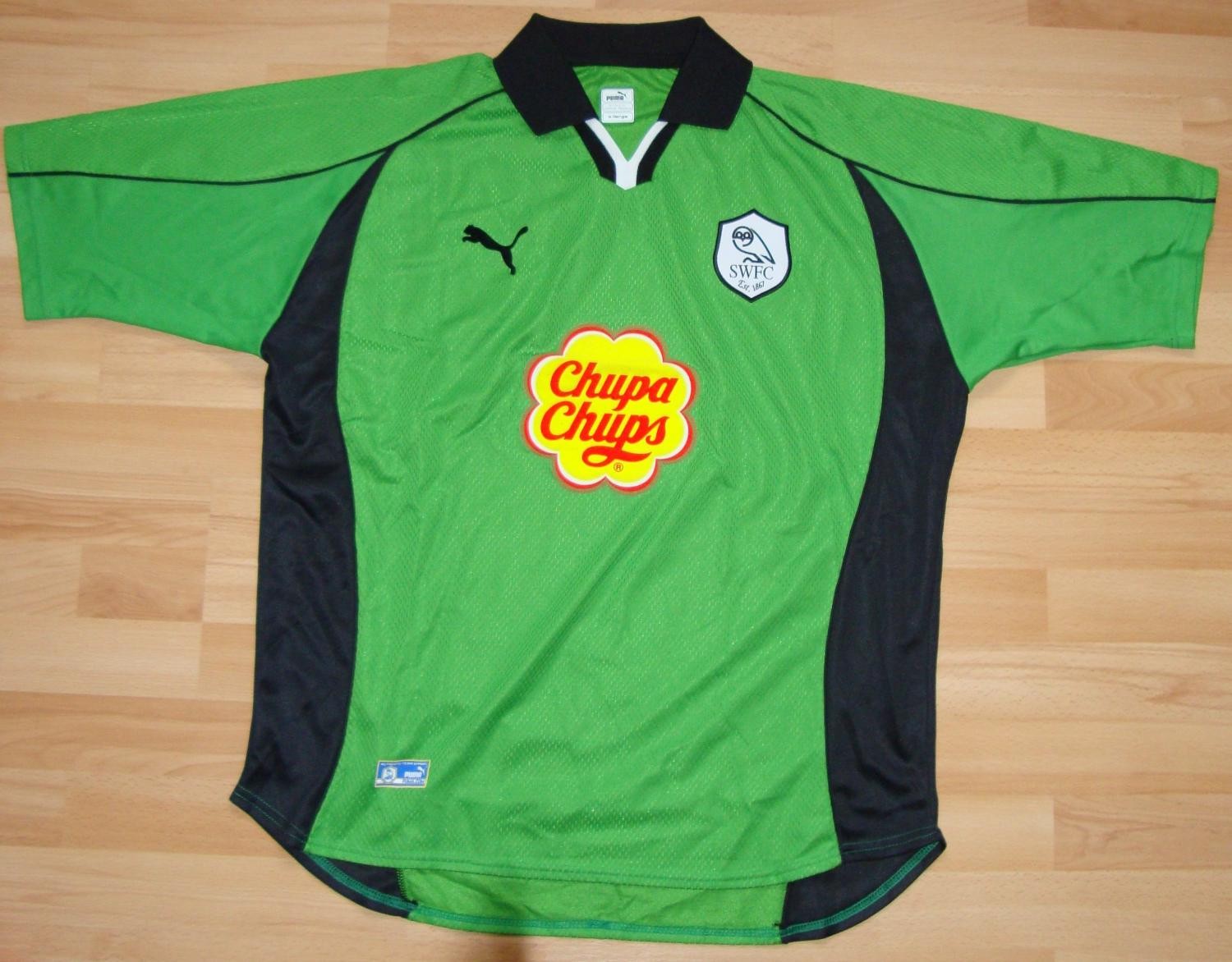Sheffield Wednesday 2000-01 GK 1 Kit
