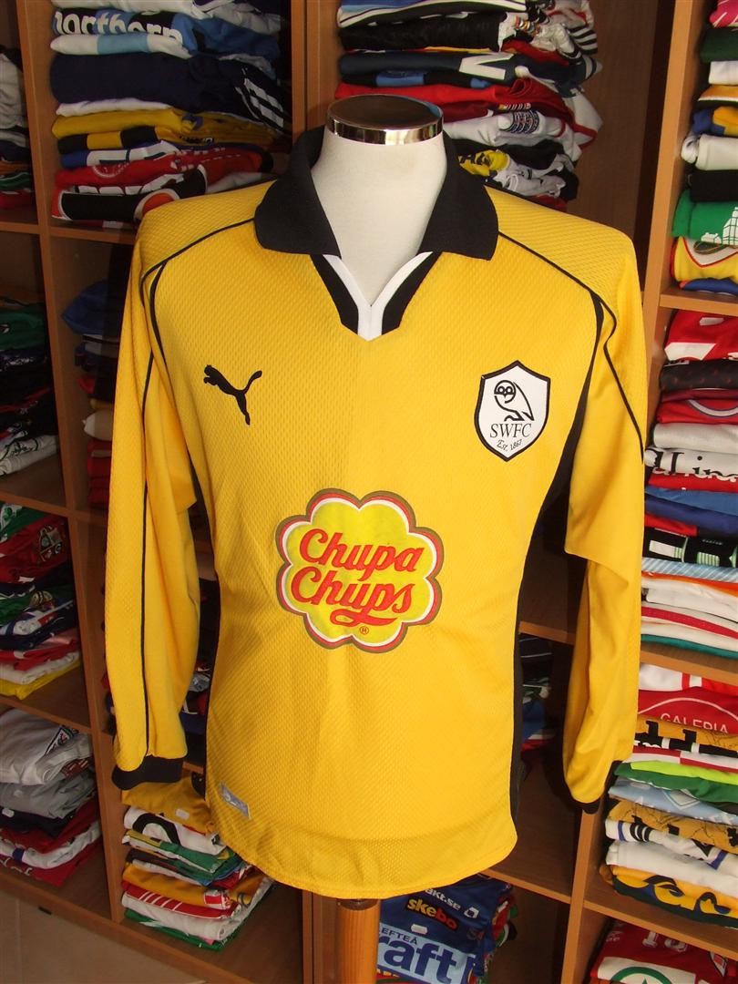 Sheffield Wednesday 2000-01 GK 2 Kit