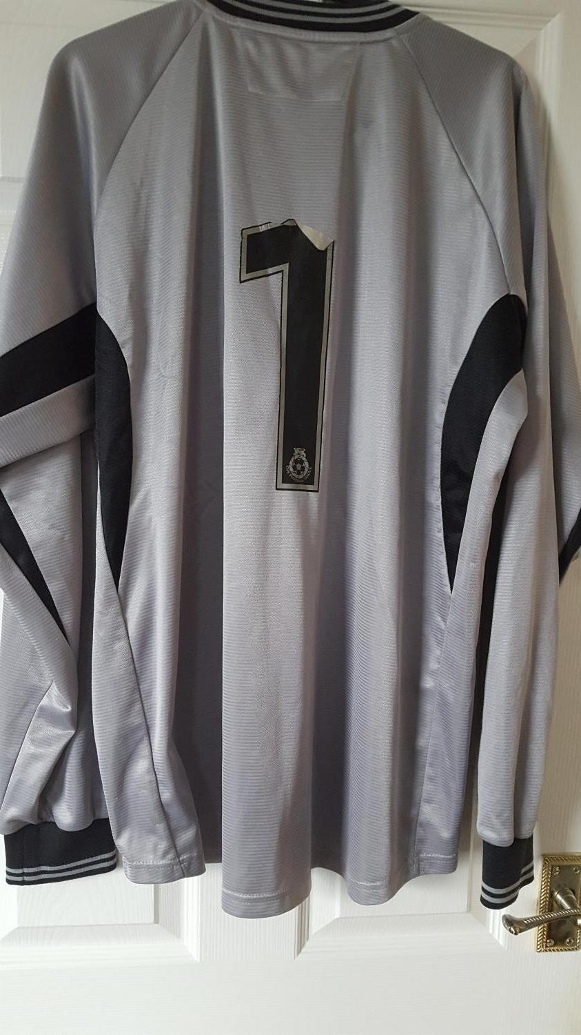 Sheffield Wednesday 2002-03 GK 3 Kit