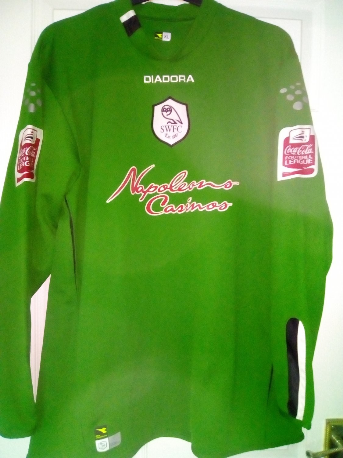 Sheffield Wednesday 2004-05 GK 1 Kit