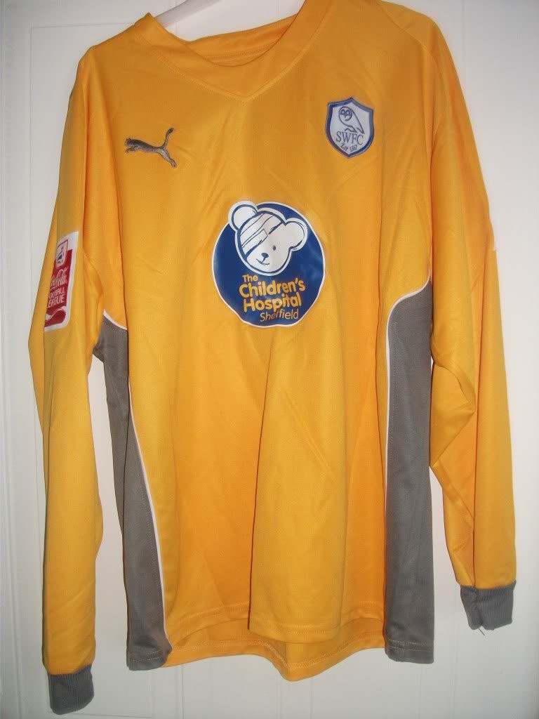 Sheffield Wednesday 2009-10 GK 2 Kit