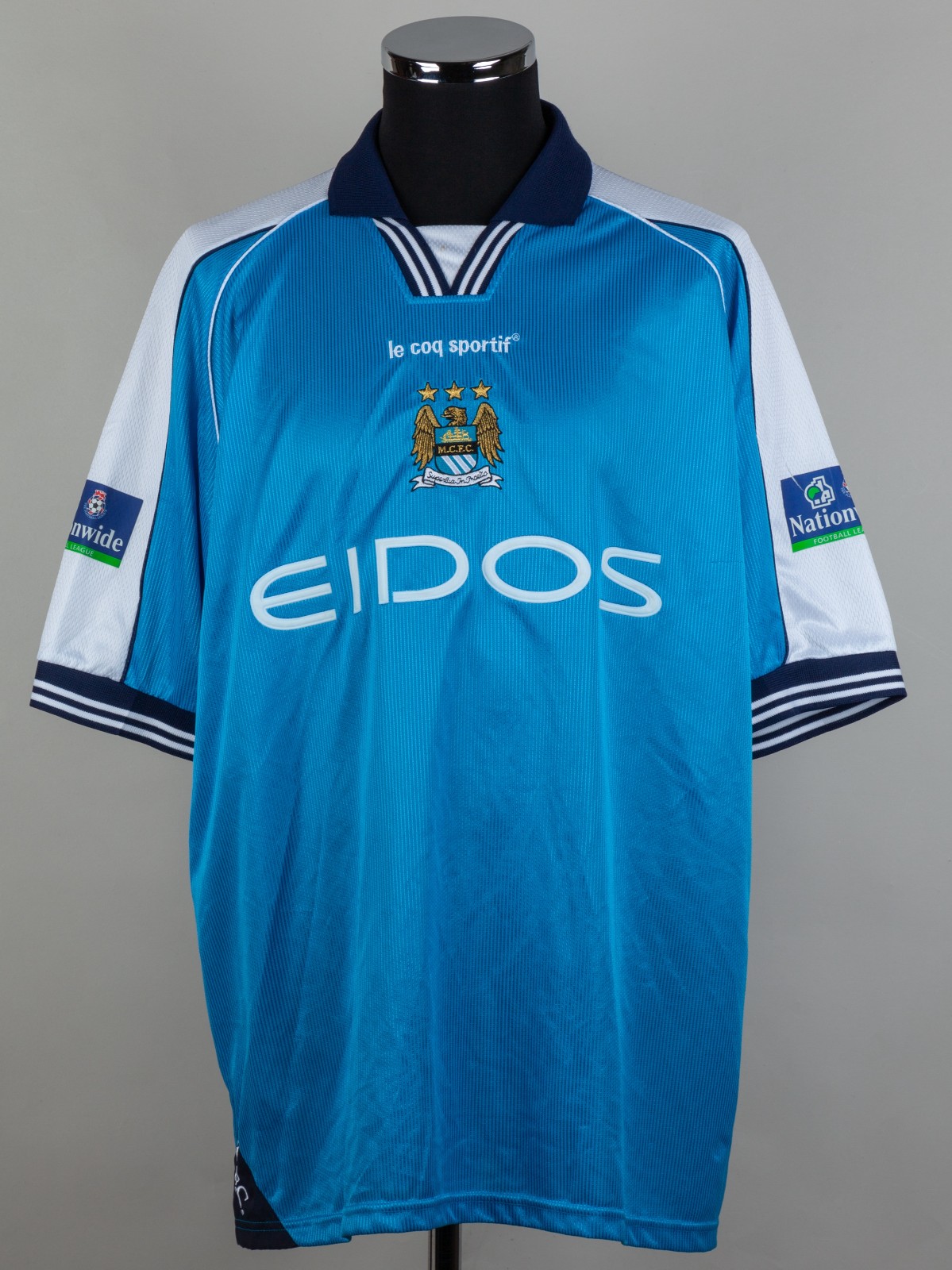 Manchester City 1999-00 Home Kit