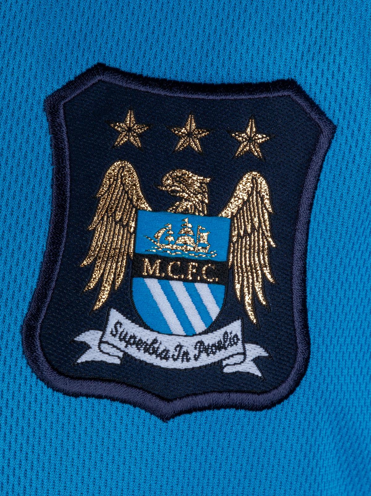 Manchester City 2001-02 Home Kit