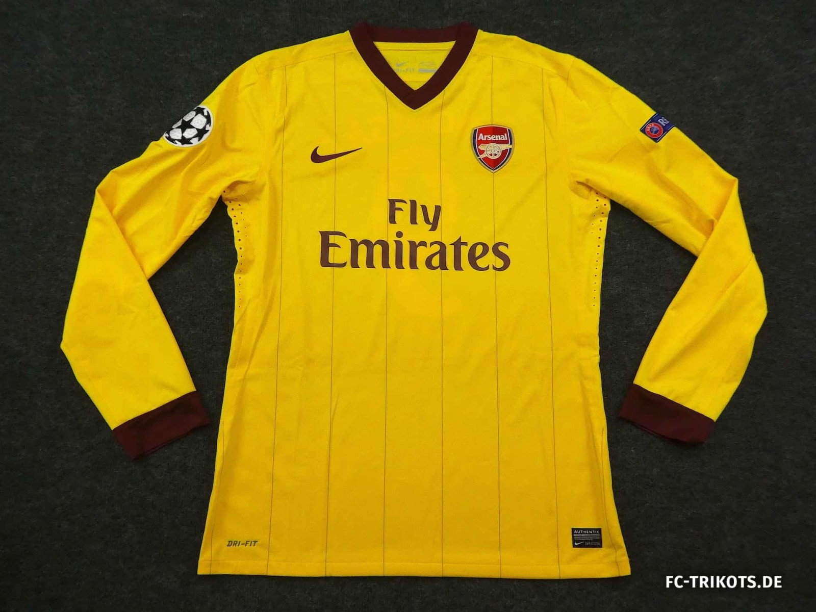 Arsenal FC 2012-13 Third Kit