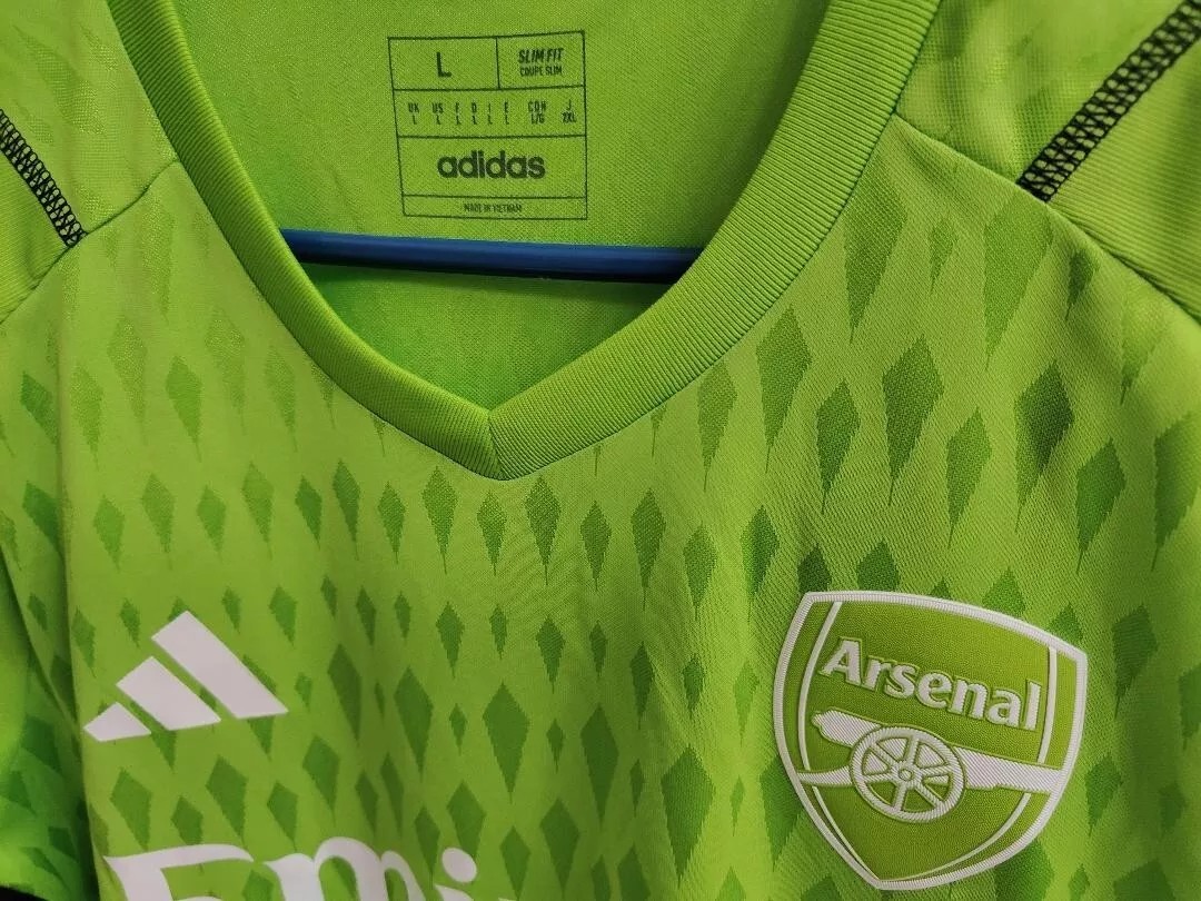 Arsenal FC 2023-24 GK 3 Kit