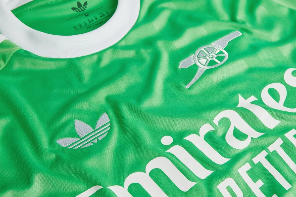 Arsenal FC 2025-26 GK 4 Kit