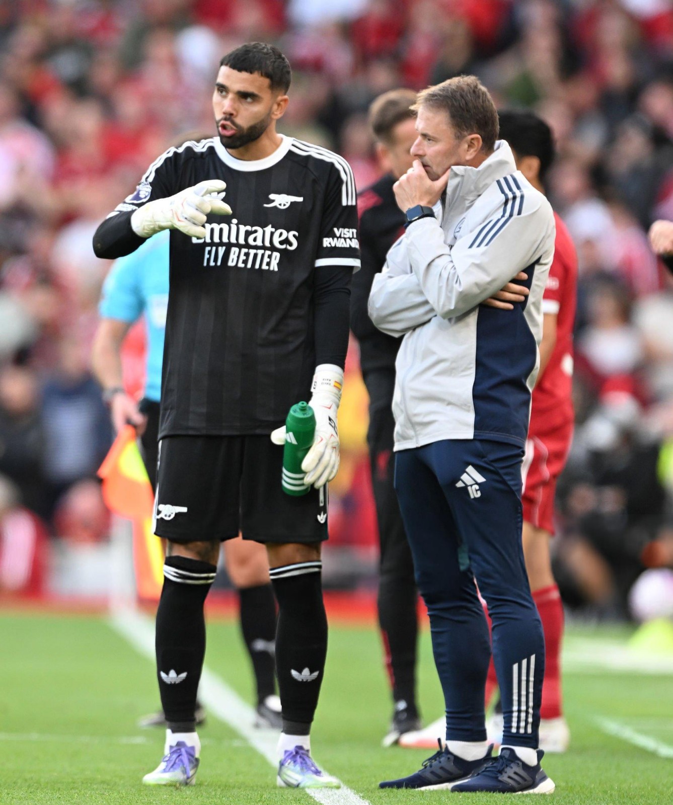 Arsenal FC 2025-26 GK 6 Kit