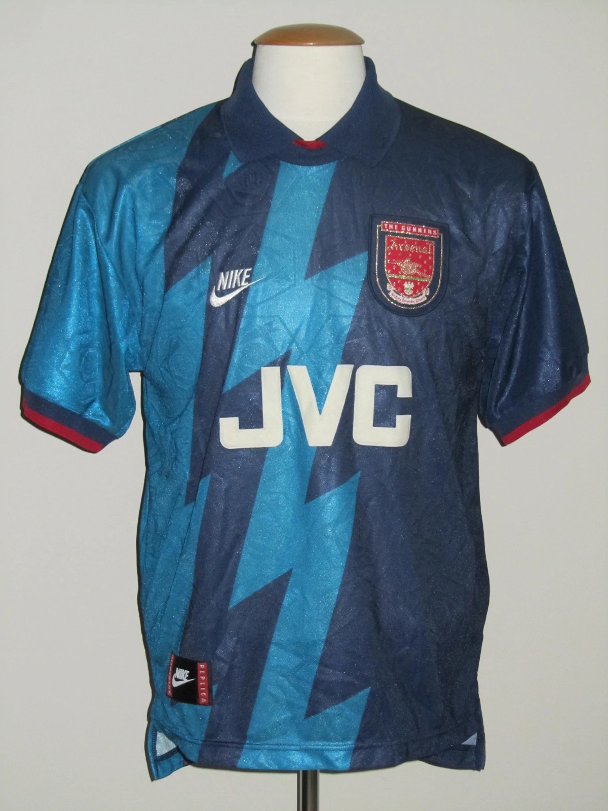 Arsenal FC 1995-96 Away Kit