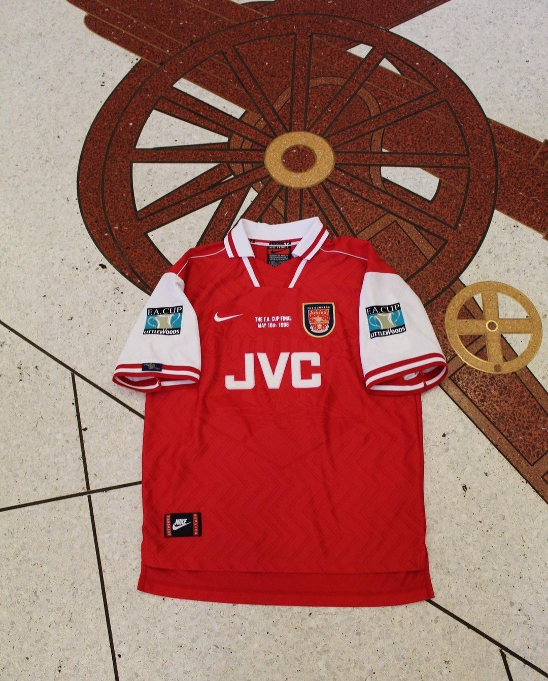 Arsenal FC 1997-98 FA Cup Final Kit