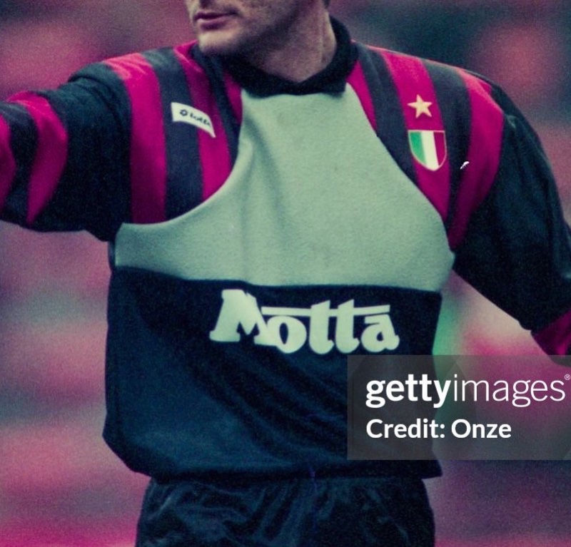 AC Milan 1993-94 GK 2 Kit