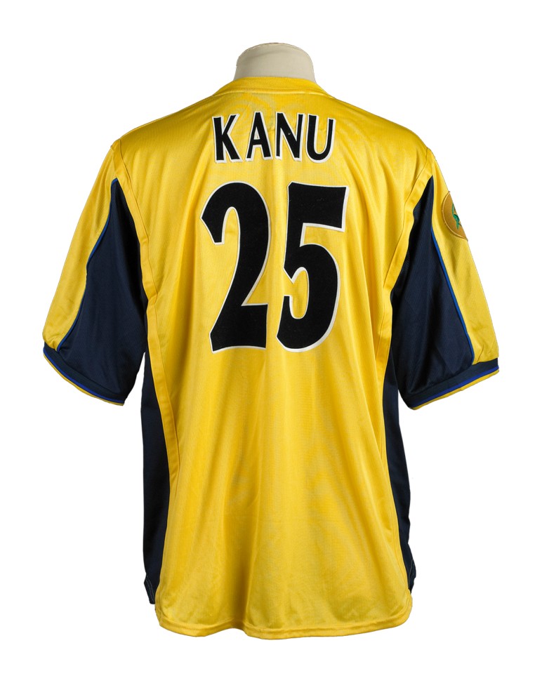 Arsenal FC 1999-00 UEFA Cup Final Kit