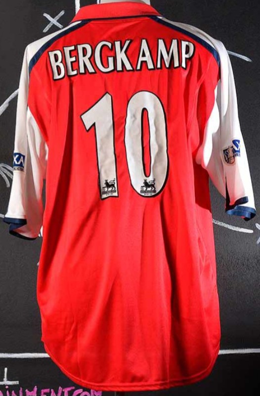 Arsenal FC 2000-01 FA Cup Final Kit