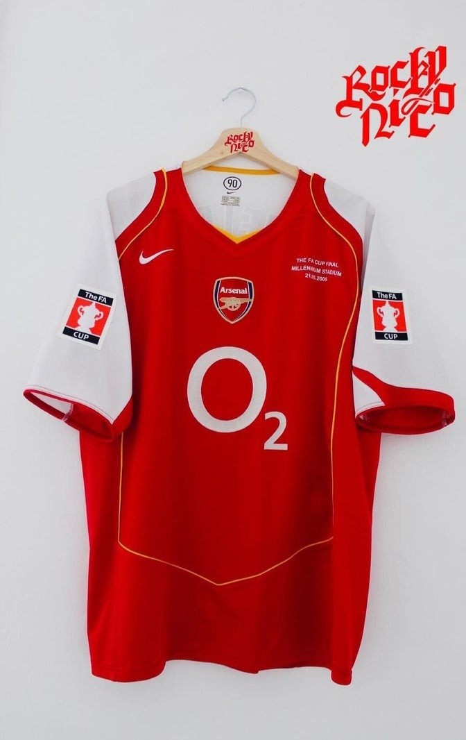 Arsenal FC 2004-05 FA Cup Final Kit