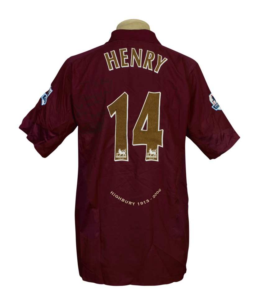 Arsenal FC 2005-06 Home V2 Kit
