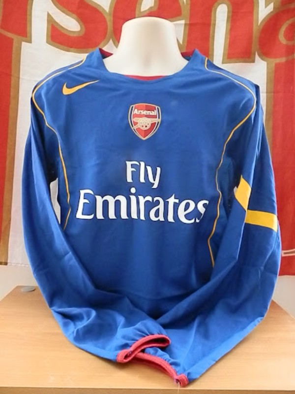 Arsenal FC 2006-07 Third Kit