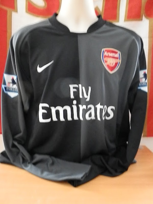 Arsenal FC 2006-07 GK 2 Kit