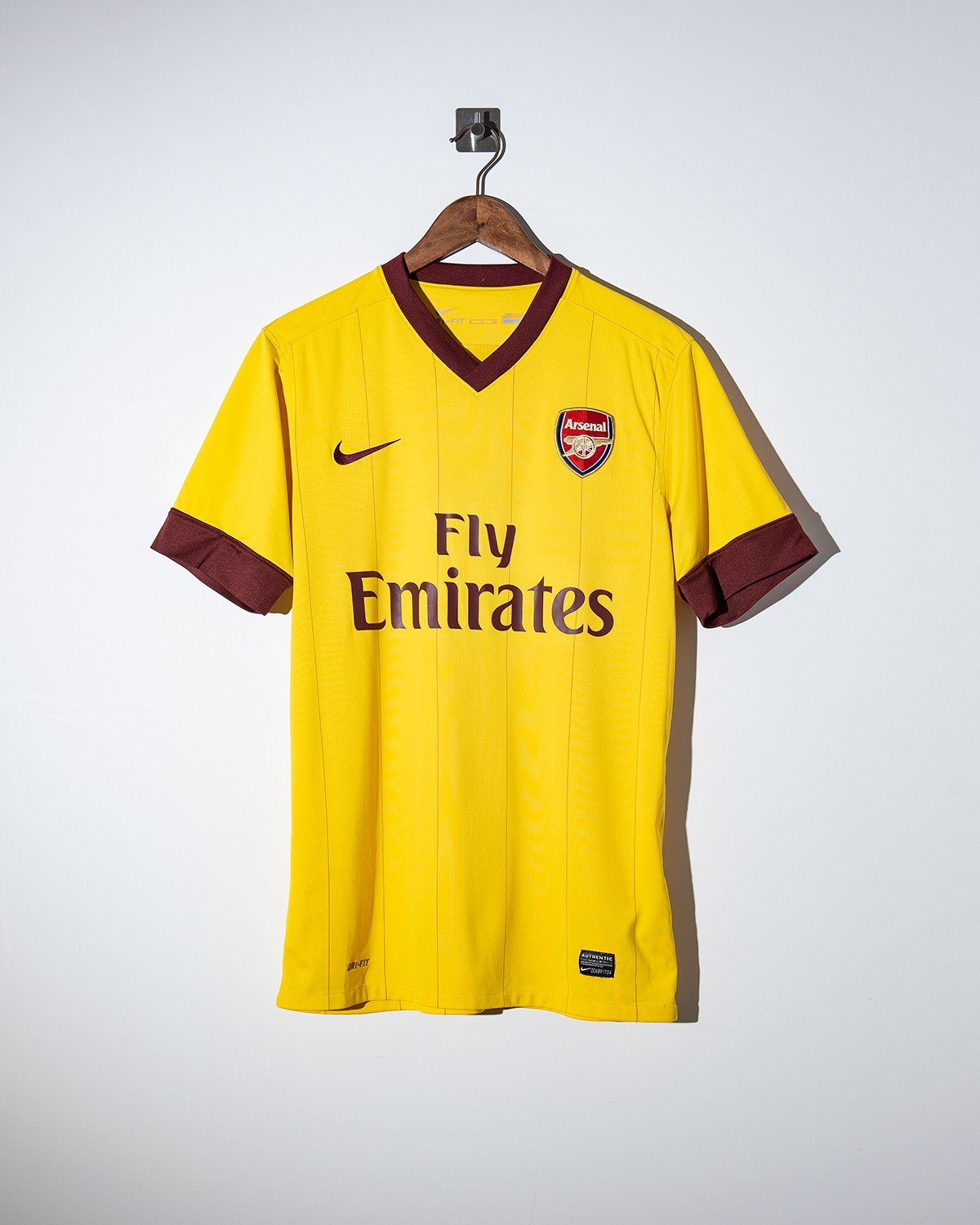 Arsenal FC 2010-11 Away Kit