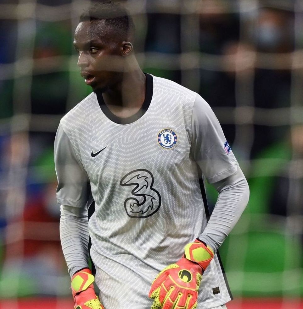 Chelsea FC 2020-21 GK Away Kit